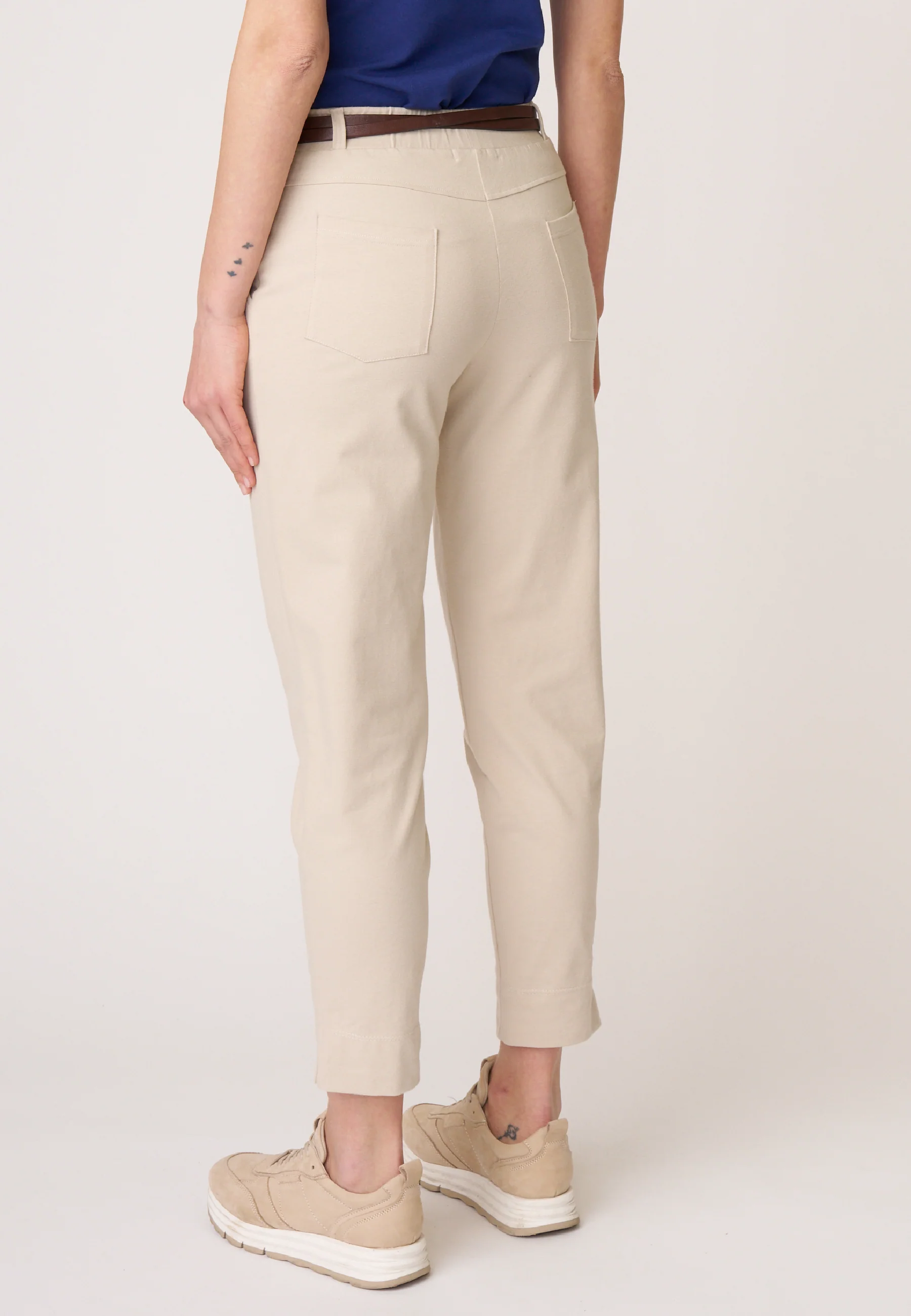 Hose, Modell Utta - Image 11