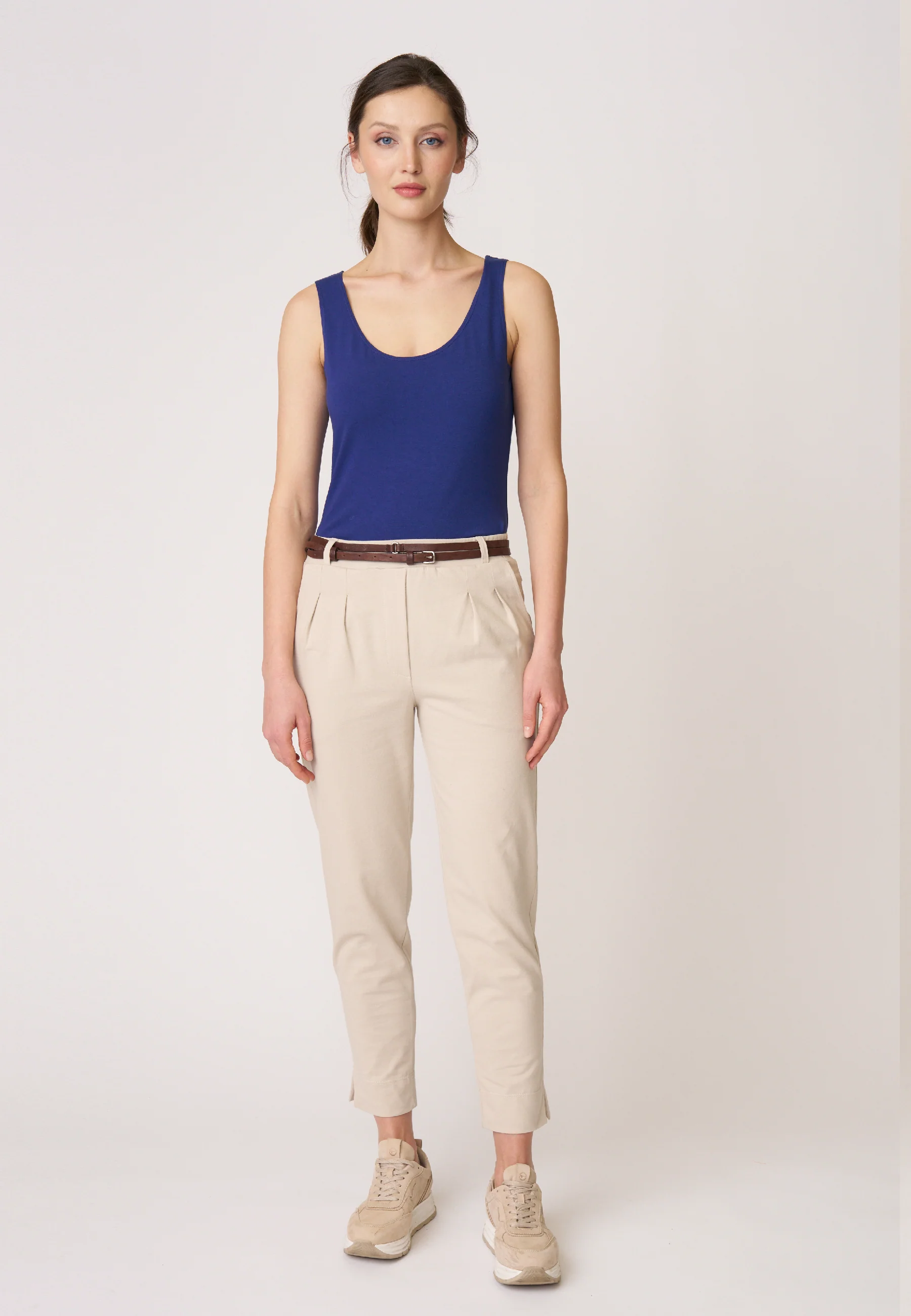 Hose, Modell Utta - Image 8